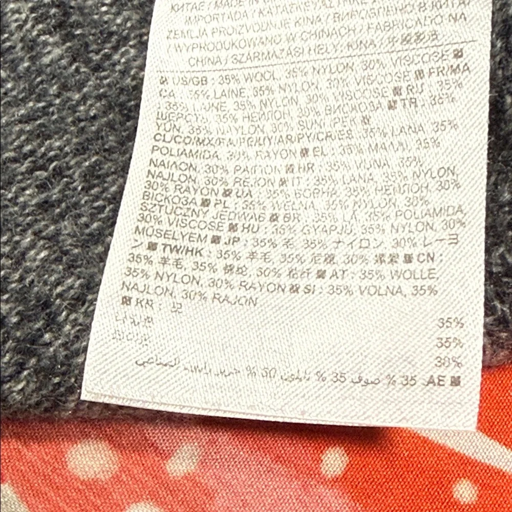 Banana Republic Men's Charcoal gray wool blend Crewneck Sweater medium